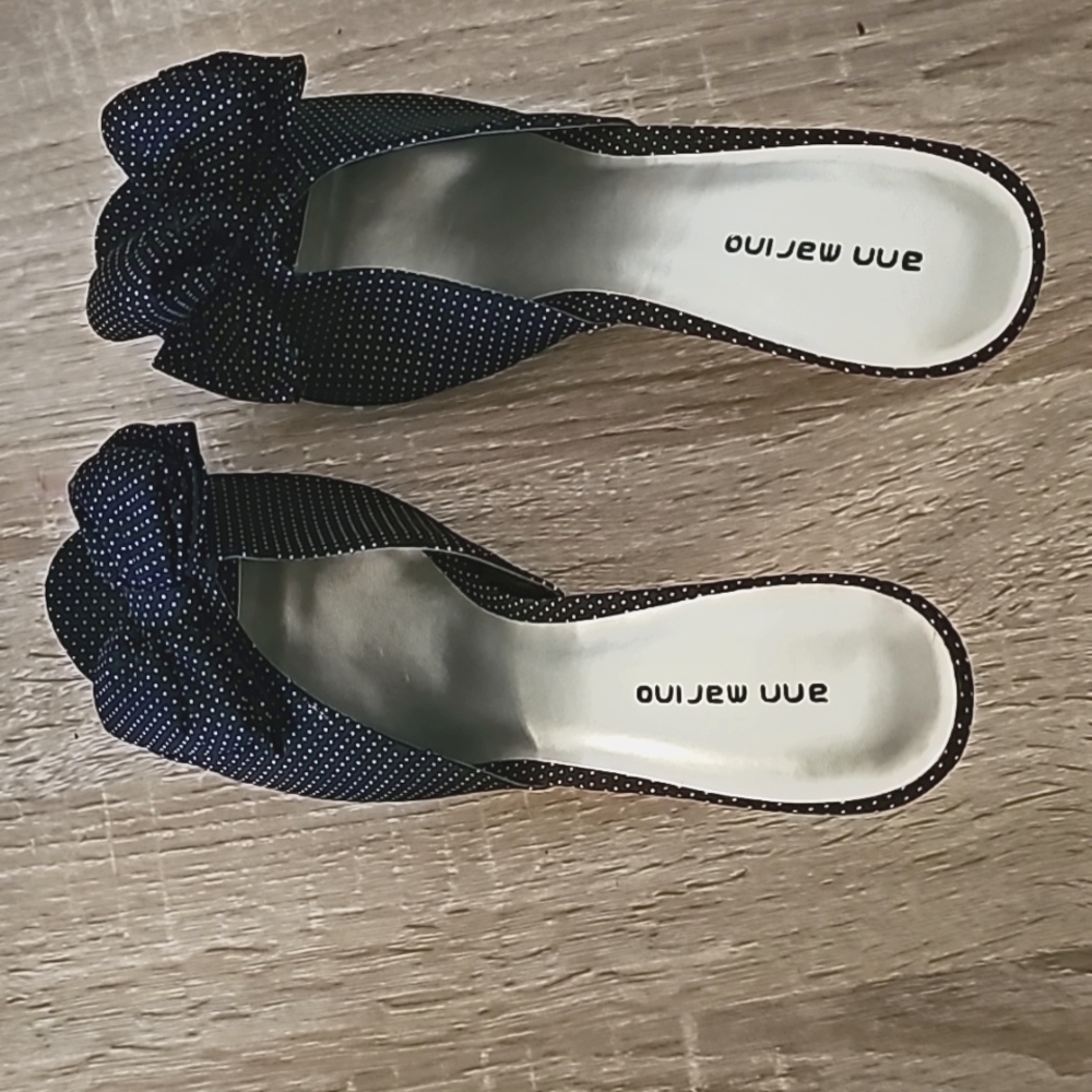 Black and white polkadot heels size 12M